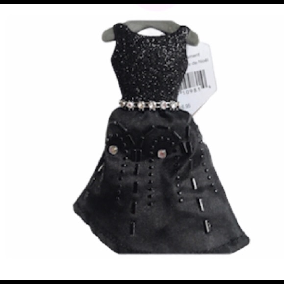🖤🆕 New Hallmark  Black Dress Ornament - Picture 2 of 8